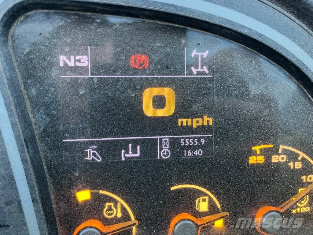 JCB 540-170 Teleszkópos rakodók