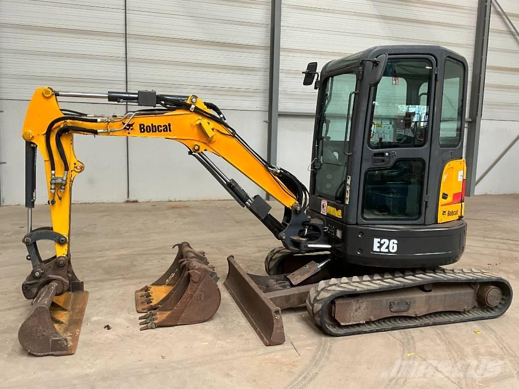 Bobcat E 26 EM Mini kotrók < 7t