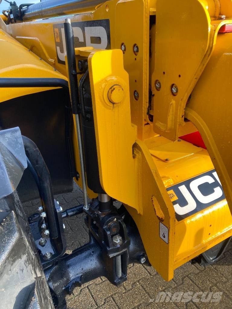 JCB 535-95 Teleszkópos rakodók