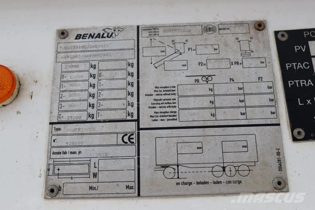 Mercedes-Benz 20.51 Nyergesvontatók