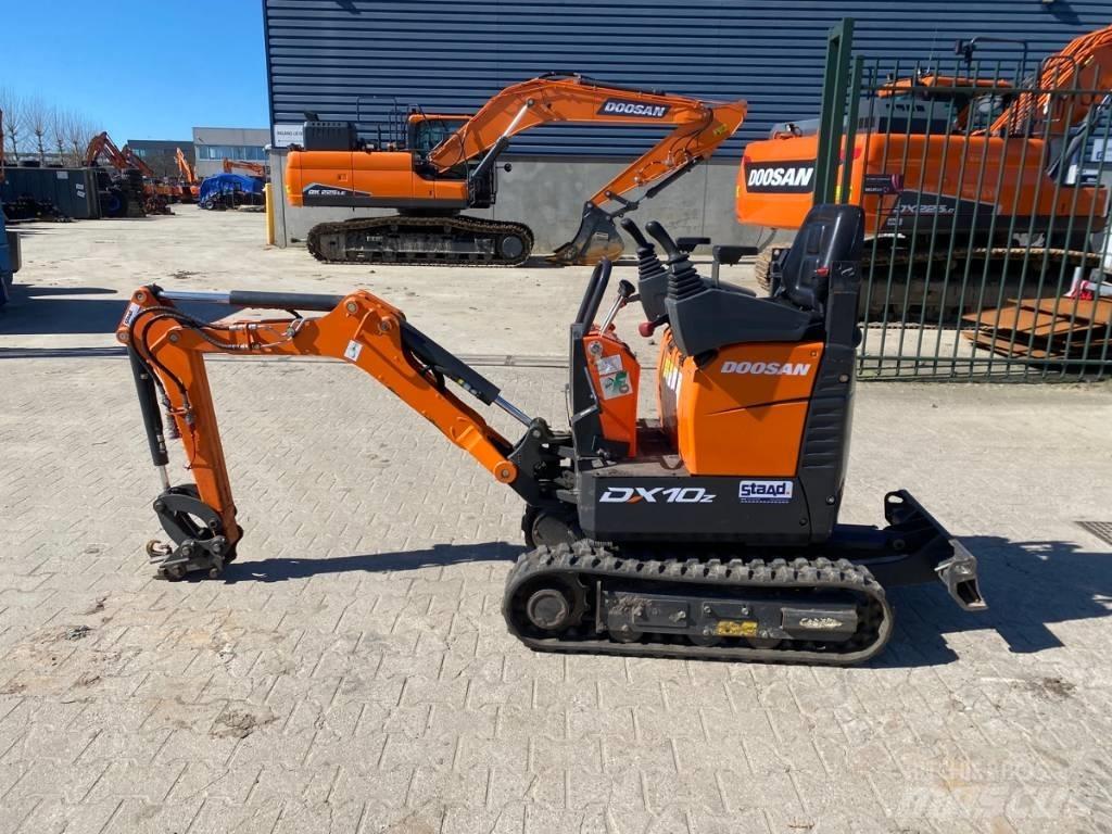 Doosan DX 10 Z Mini kotrók < 7t