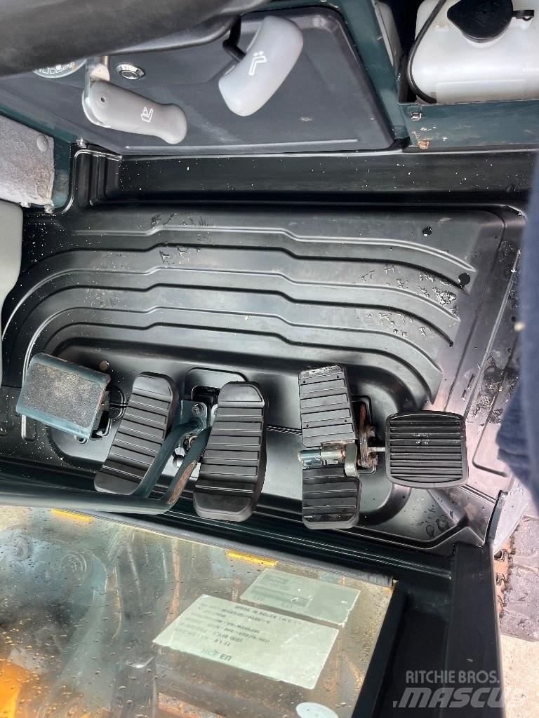 Hyundai R25Z-9 AK Mini kotrók < 7t