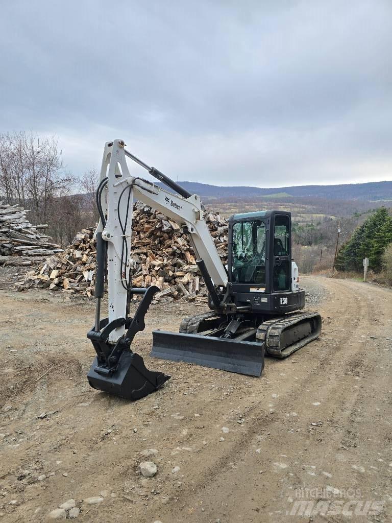 Bobcat E 50 Mini kotrók < 7t
