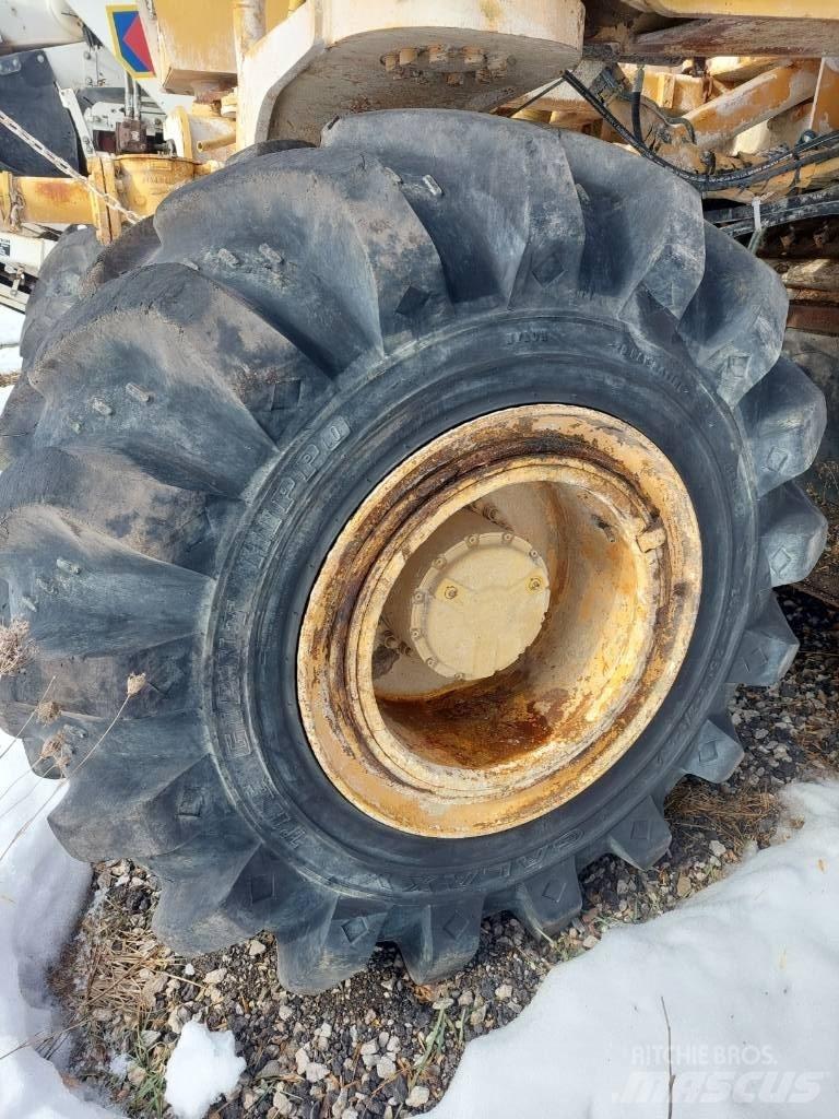 CMI RS-800 Talajtömörítő gépek
