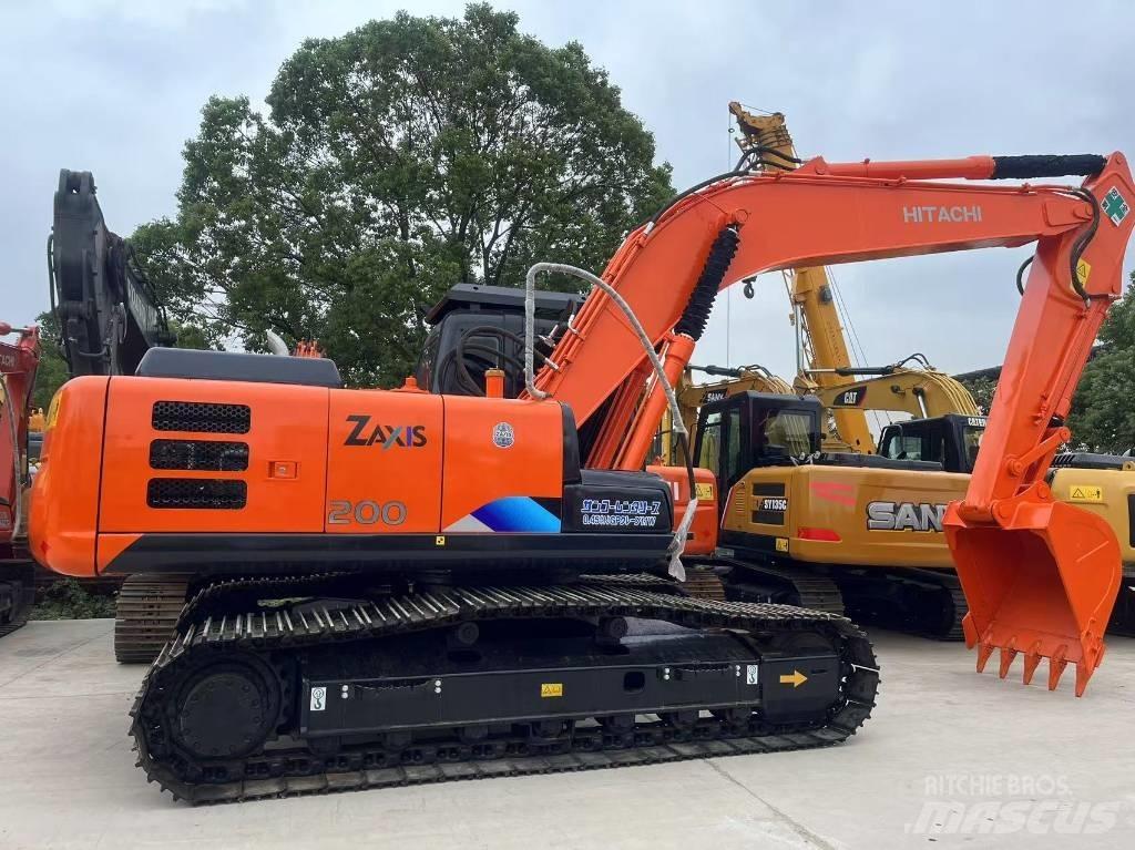 Hitachi zx200 Lánctalpas kotrók