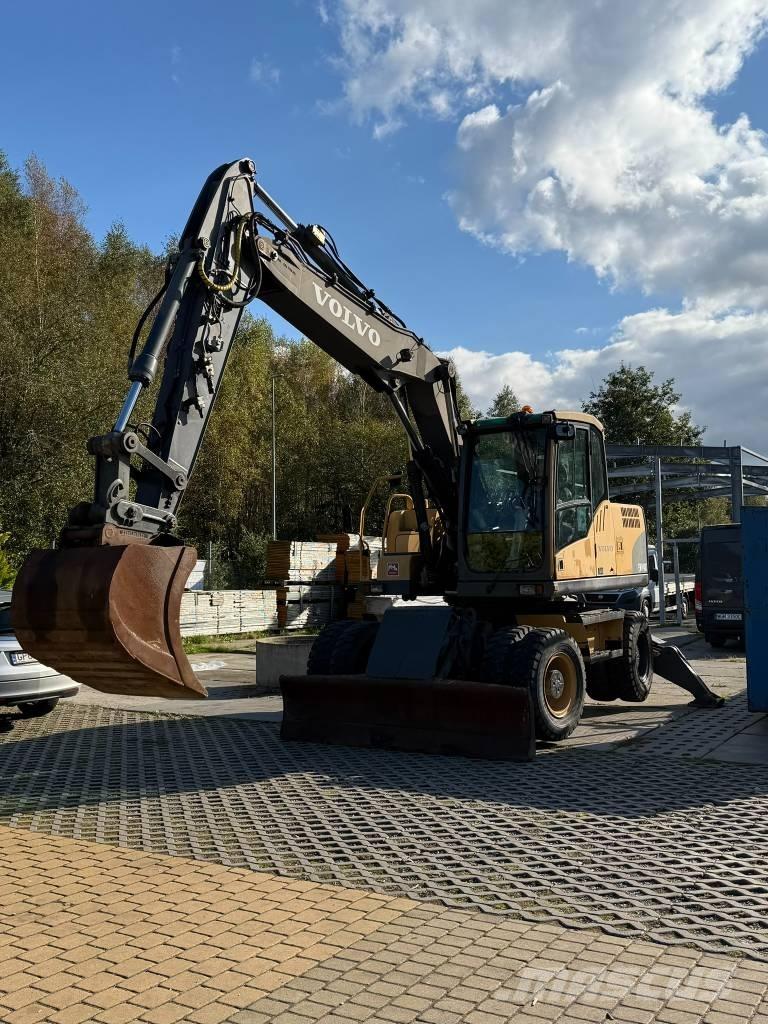 Volvo EW 140 C Gumikerekes kotrók