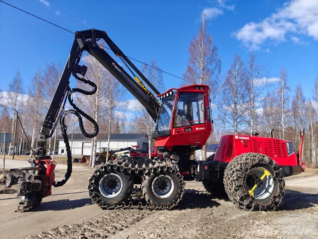 Valmet 901TX Betakarítók