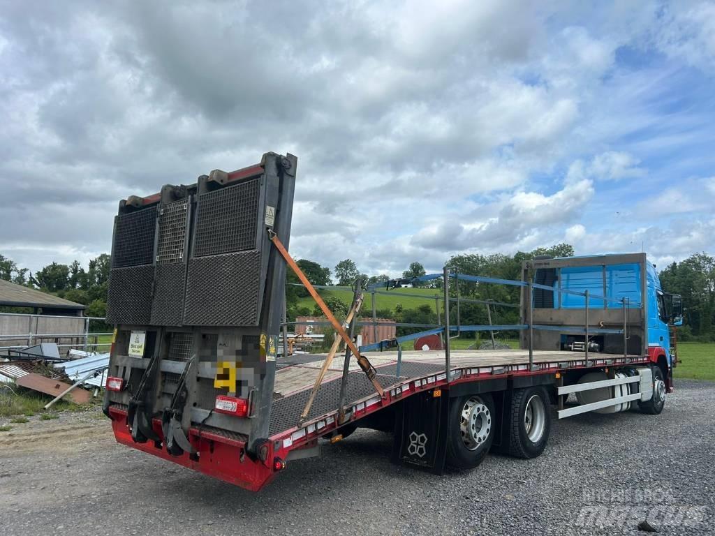 Volvo FM 11 330 Platós/Csörlős teherautók