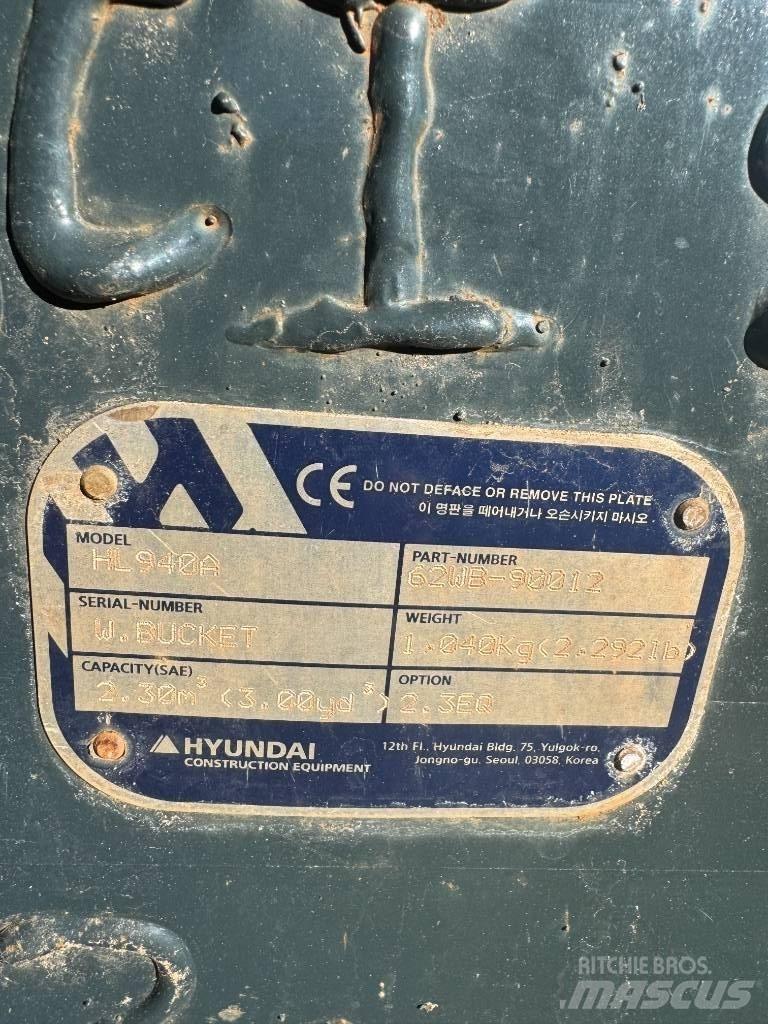 Hyundai HL 940 Gumikerekes homlokrakodók