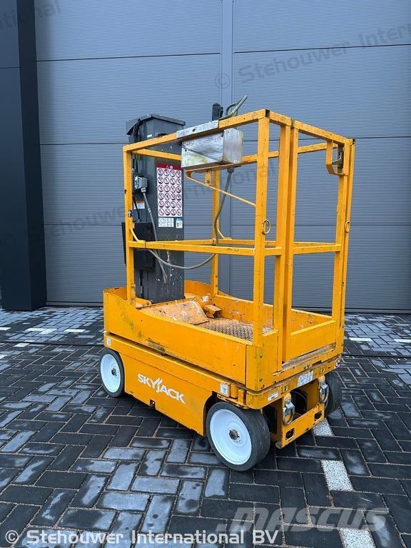 SkyJack SJ12 SJ 12 Egyéb felvonók és állványok