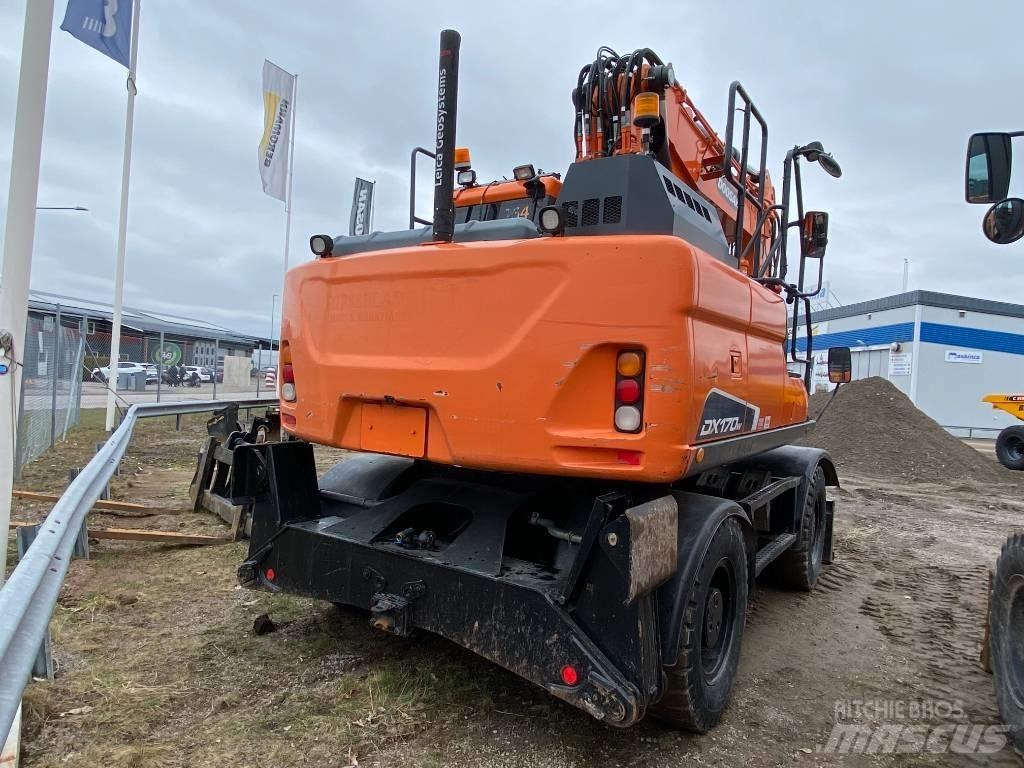 Doosan DX170W-5 Gumikerekes kotrók
