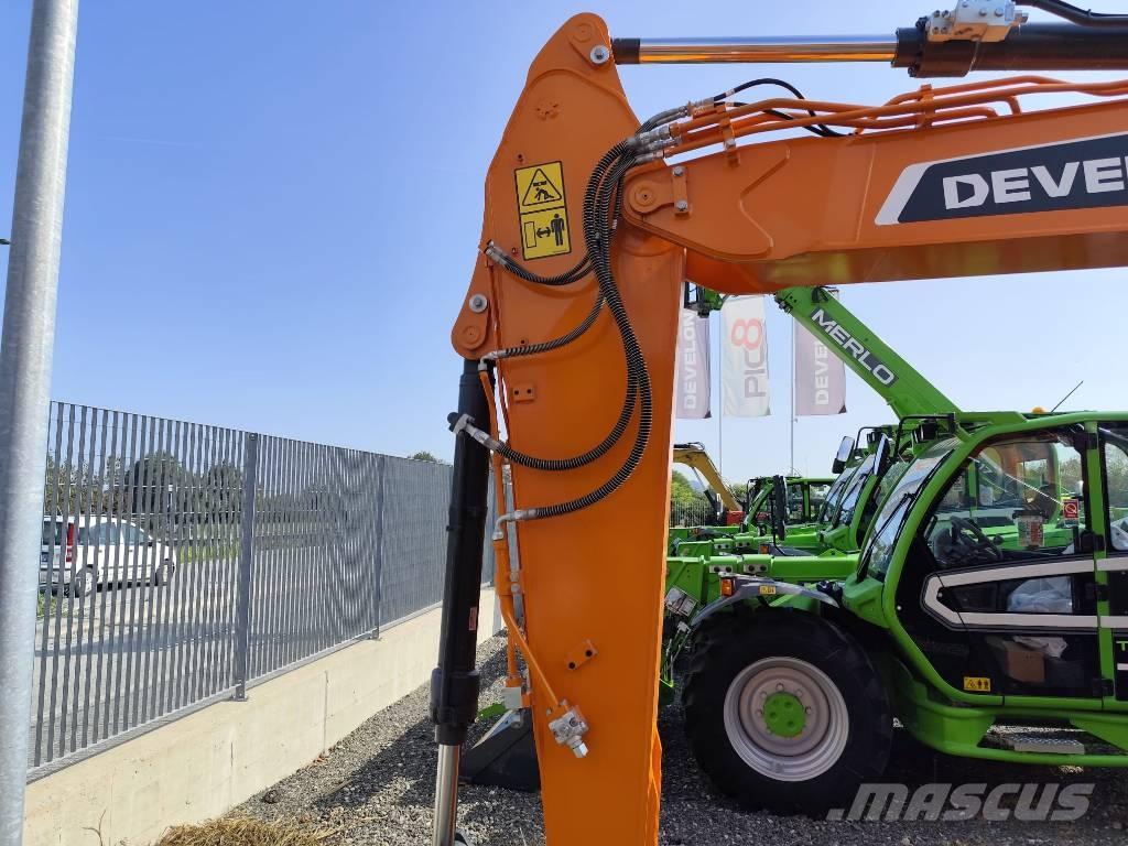 Develon DX 140 LCR-7 Lánctalpas kotrók