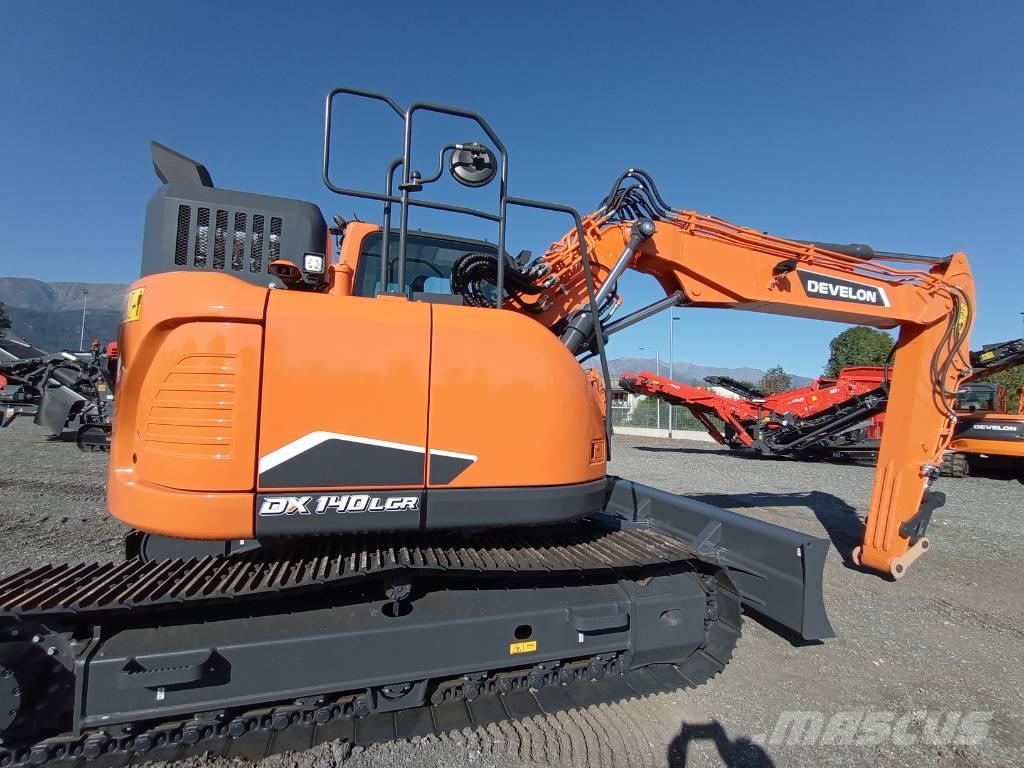 Develon DX 140 LCR-7 Lánctalpas kotrók