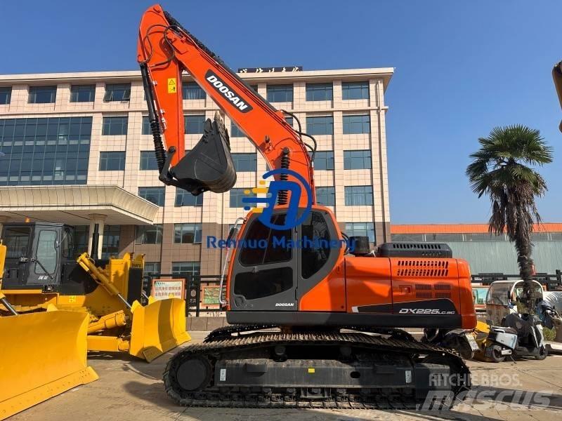 Doosan DX 225 LC-9C Lánctalpas kotrók
