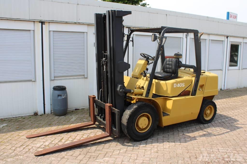 Daewoo D 40 S Dízel targoncák