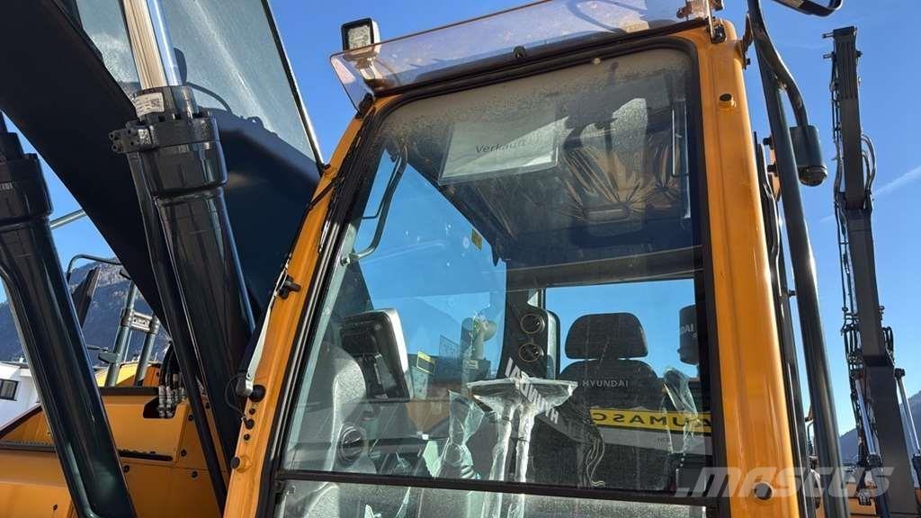 Hyundai HX235LCR Speciális kotrók