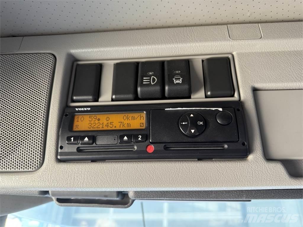 Volvo FM 370 6X2 Darus teherautók