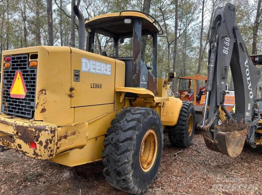 John Deere 544 H Gumikerekes homlokrakodók