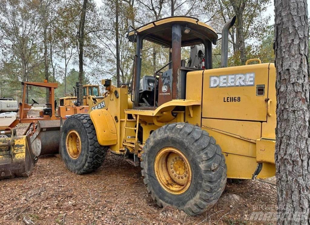 John Deere 544 H Gumikerekes homlokrakodók