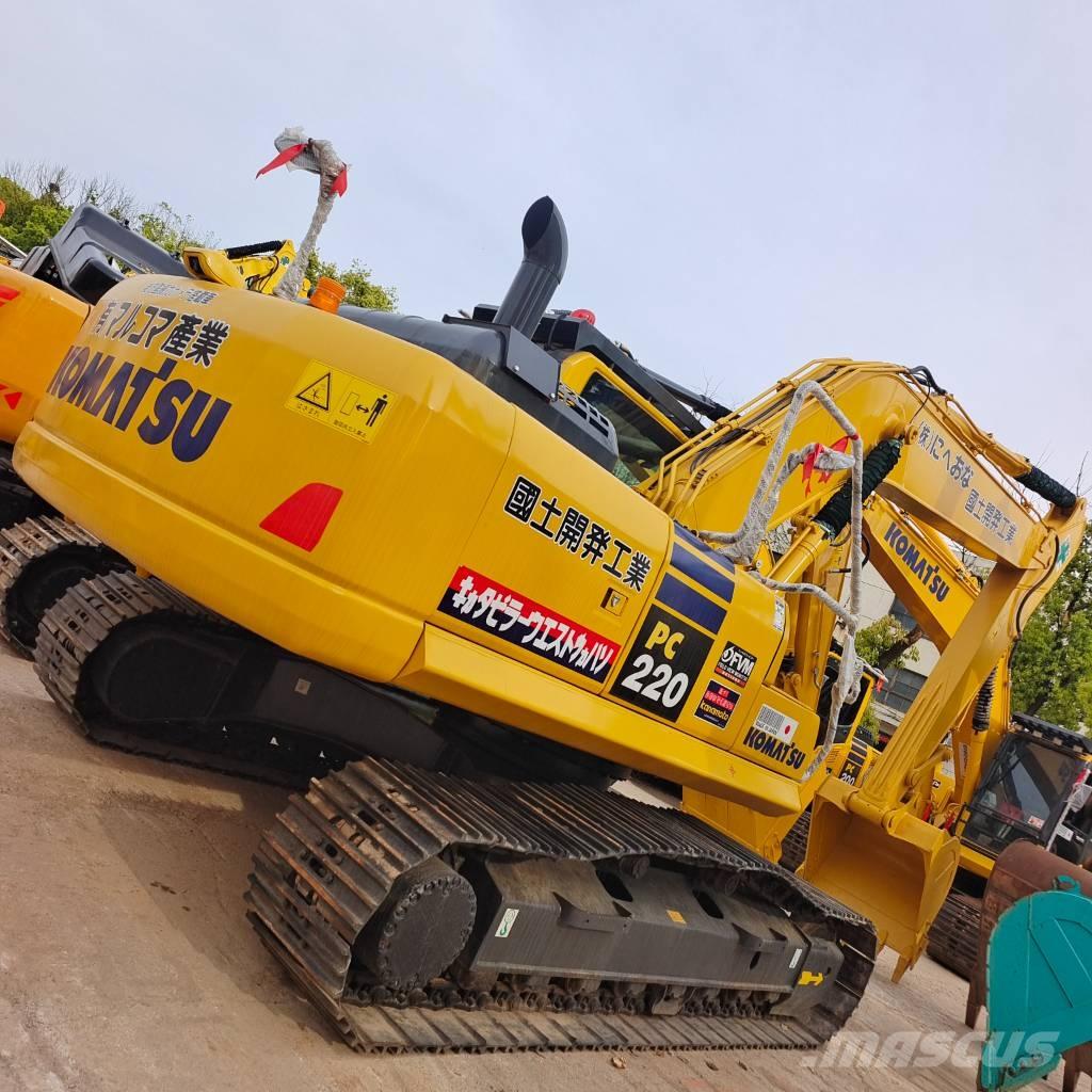 Komatsu PC 220-8 Lánctalpas kotrók