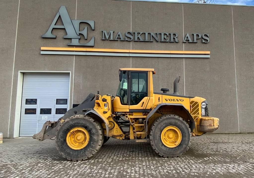 Volvo L 120 F Gumikerekes homlokrakodók