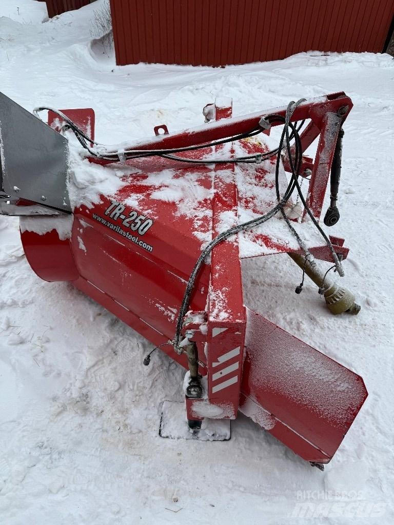 Varila Steel TR 250 Hómarók