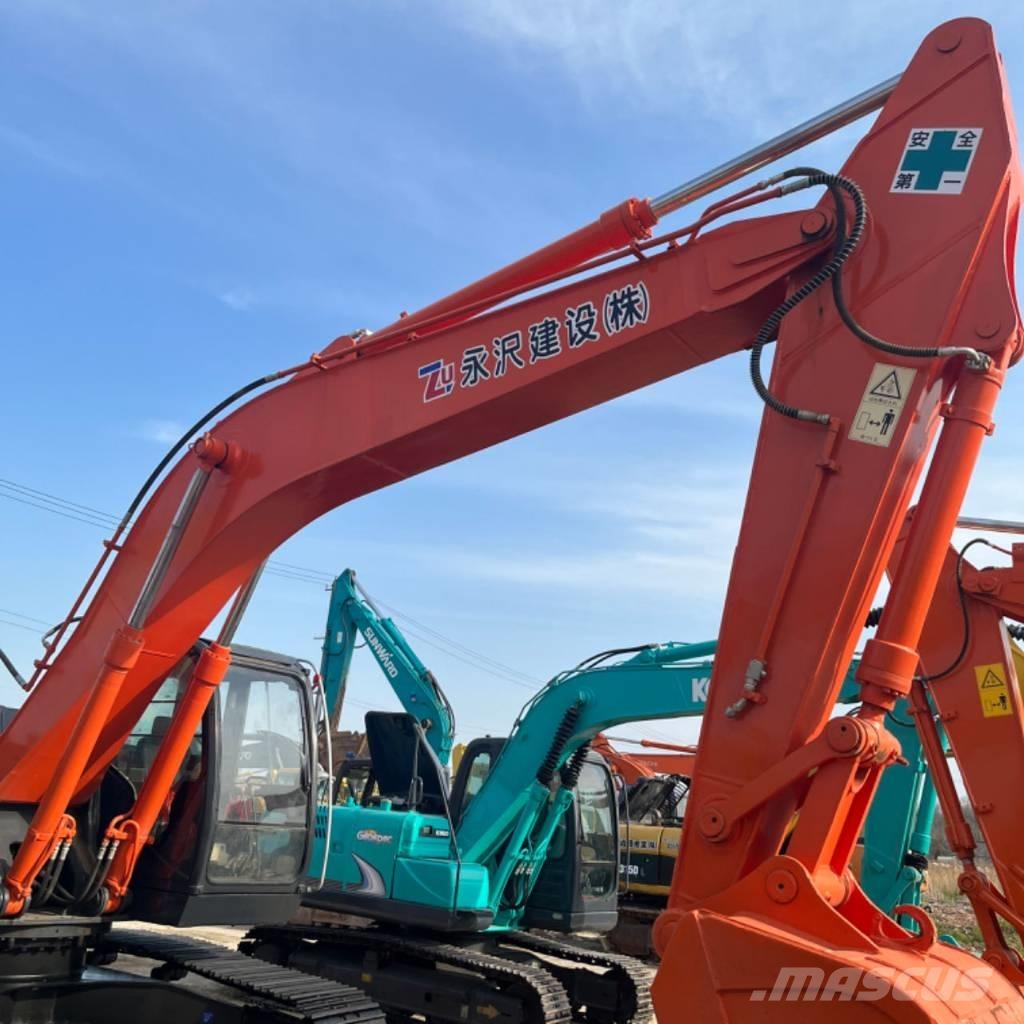 Hitachi ZX 240 Lánctalpas kotrók