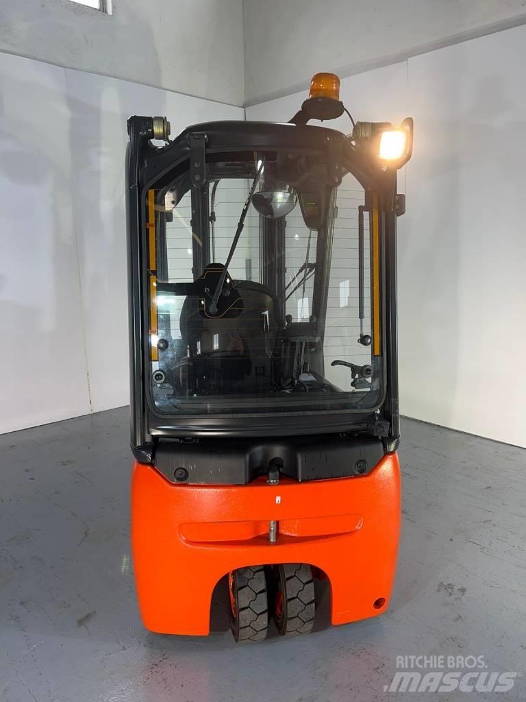 Linde E16 Elektromos targoncák