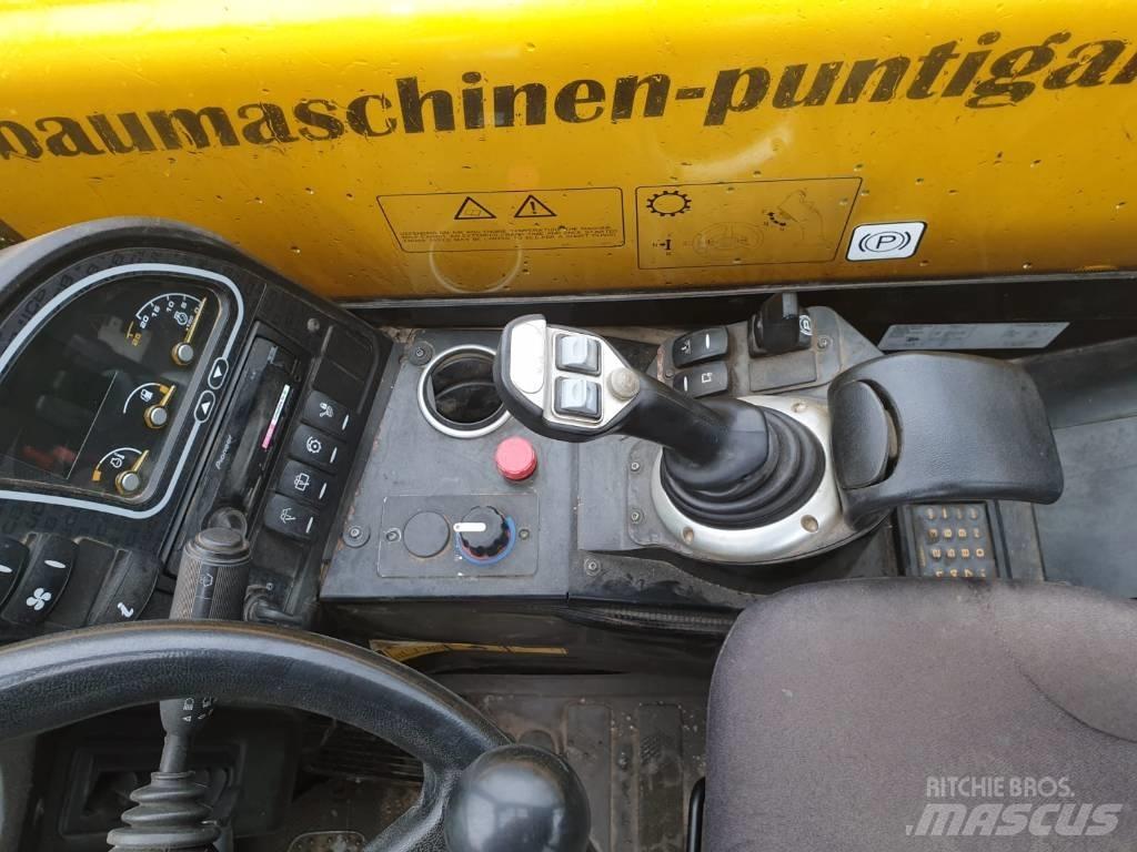 JCB 525-60 Teleszkópos rakodók