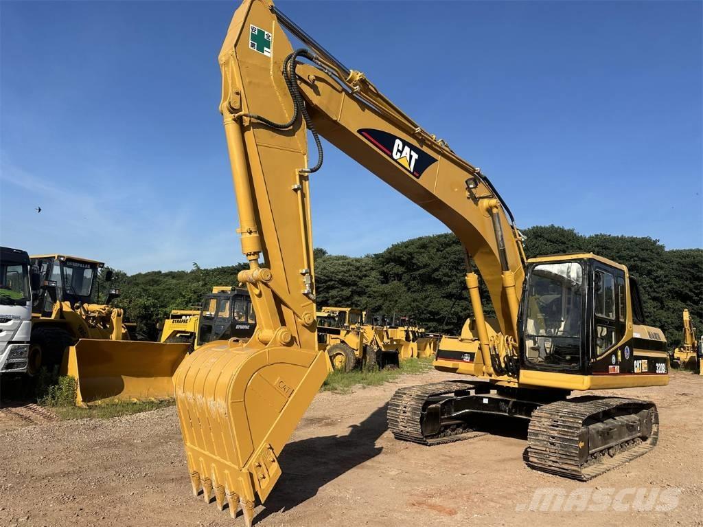 CAT 320 B L Lánctalpas kotrók