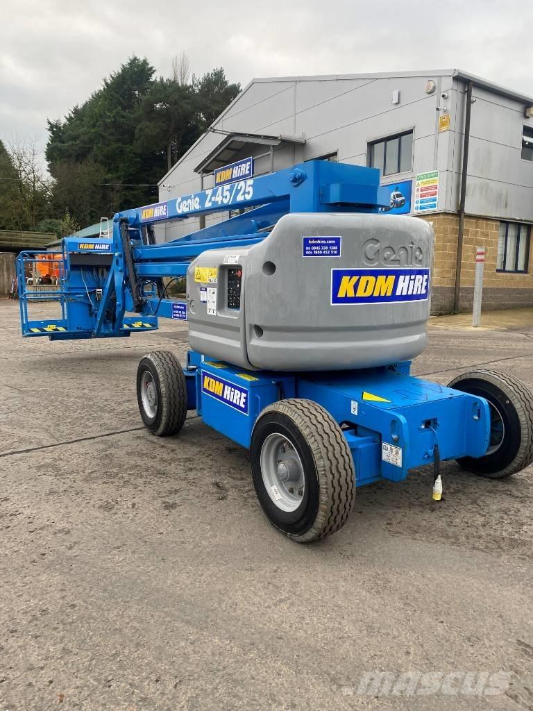 Genie Z 45/25 J Karos emelők