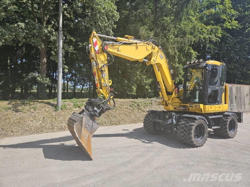 Komatsu PW 98 MR-11 Gumikerekes kotrók