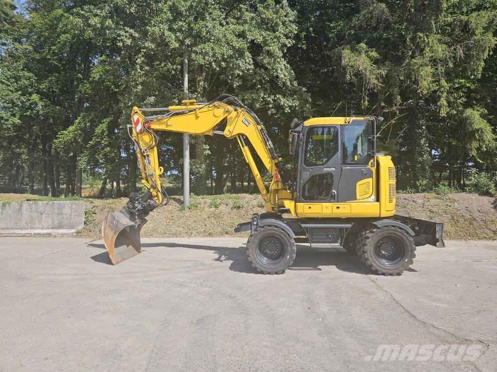 Komatsu PW 98 MR-11 Gumikerekes kotrók