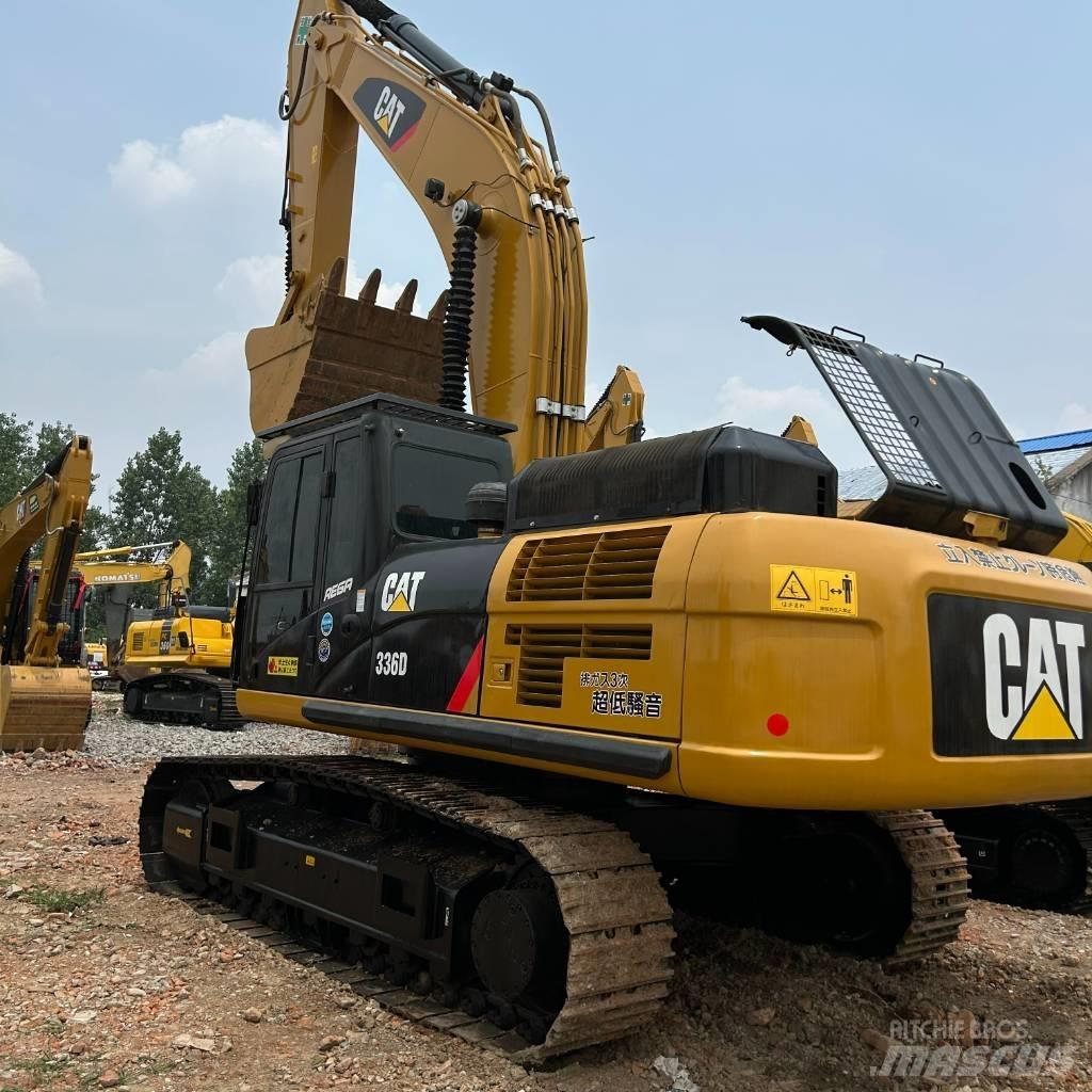 CAT 336 D L Lánctalpas kotrók
