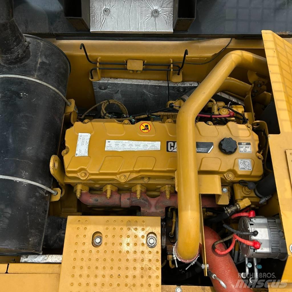CAT 336 D L Lánctalpas kotrók
