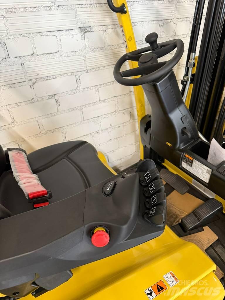 Hyster J1.6XN Elektromos targoncák