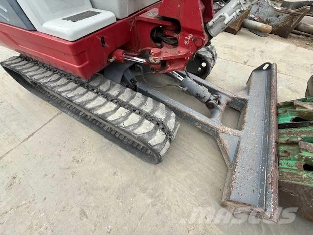 Takeuchi TB 235 Mini kotrók < 7t