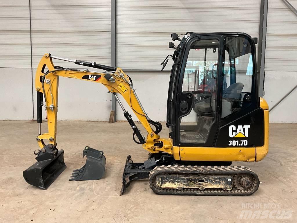 CAT 301.7 D Mini kotrók < 7t