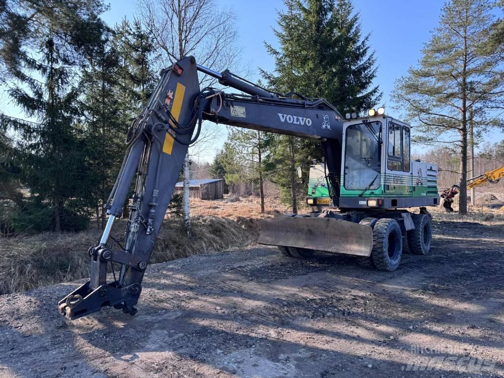 Volvo EW 200 Gumikerekes kotrók