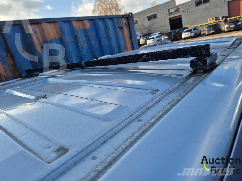 Renault Trafic Kistehergépjárművek