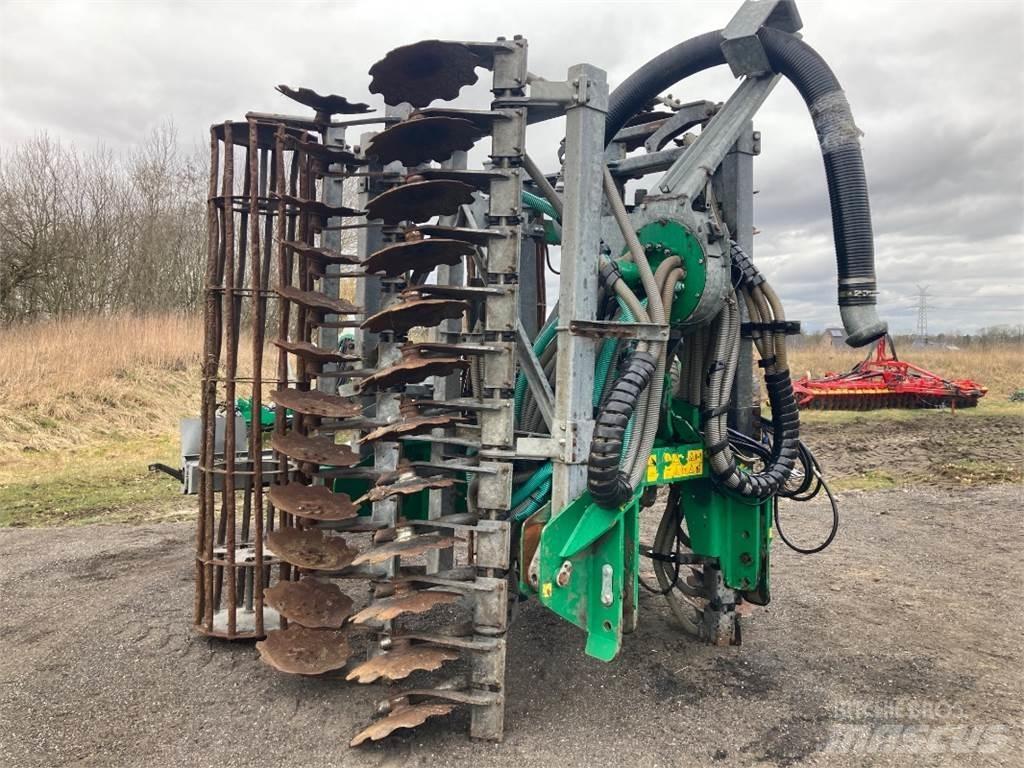 Samson SD 600 Poranyag tartályos