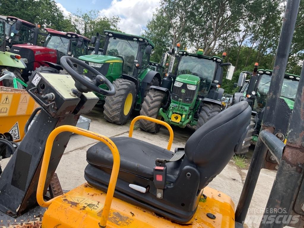 JCB 1 TON Mezei dömperek