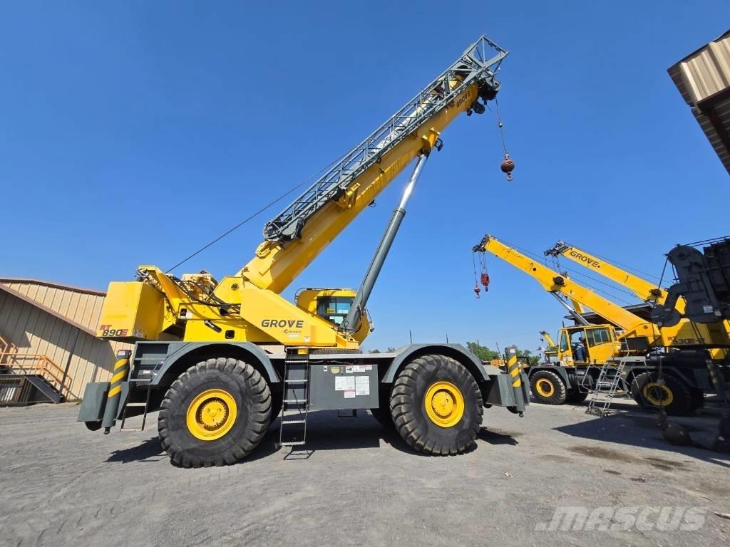 Grove RT 890 E Mobil daruk