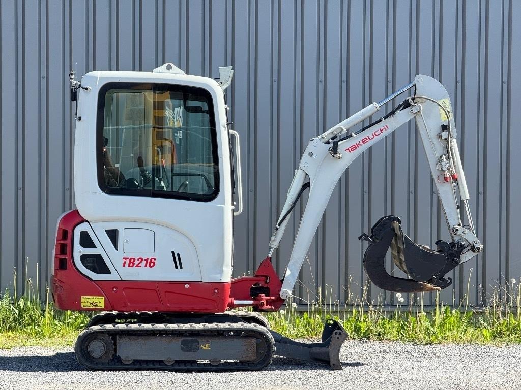Takeuchi TB 216 Mini kotrók < 7t