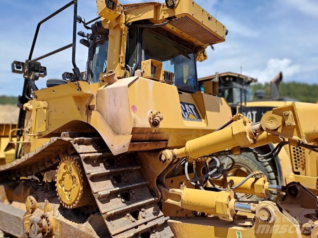 CAT D 8 T lánctalpas dózerek
