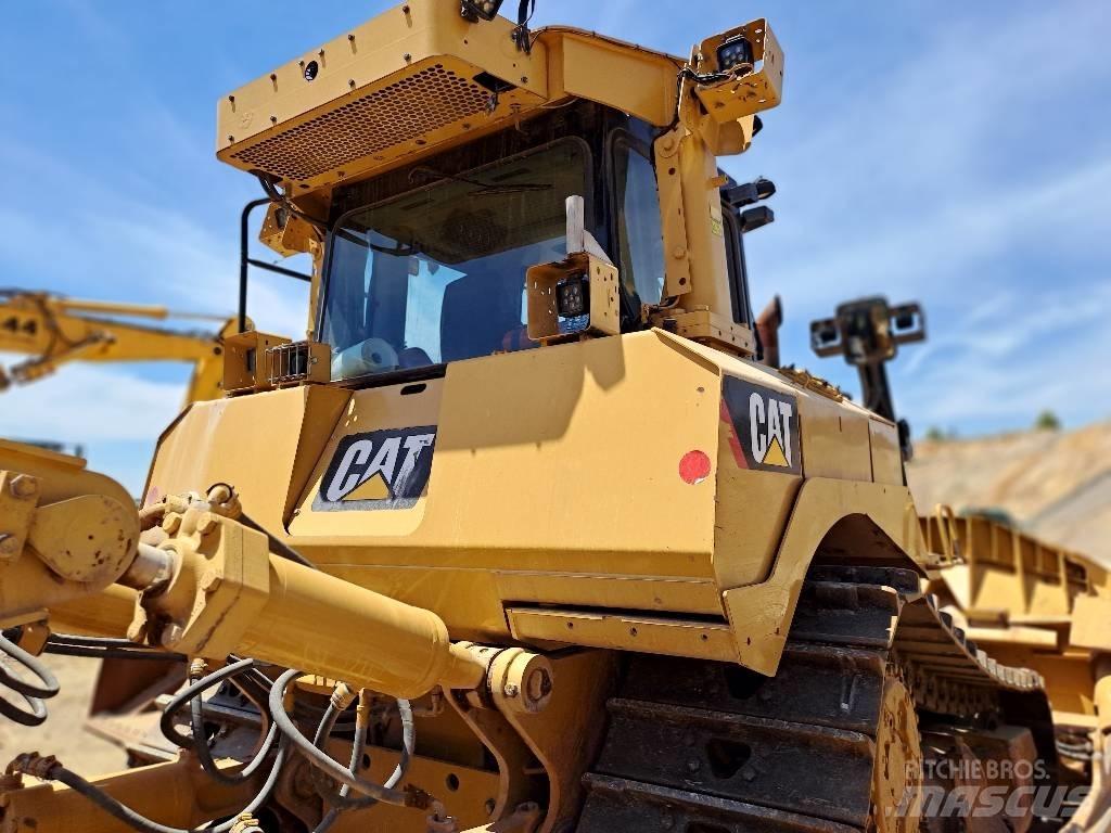CAT D 8 T lánctalpas dózerek