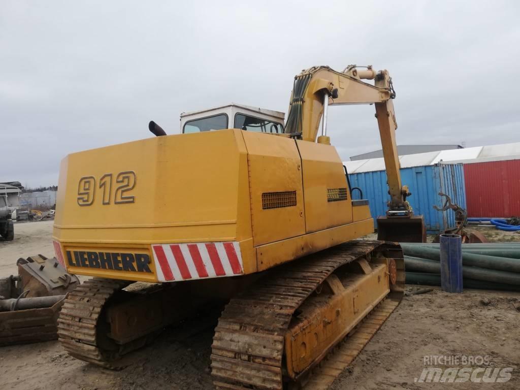 Liebherr R 912 Lánctalpas kotrók
