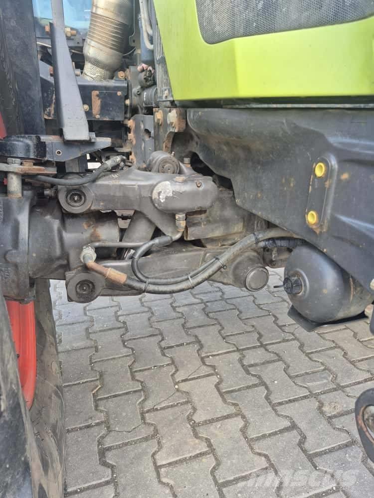CLAAS Arion 530 Traktorok