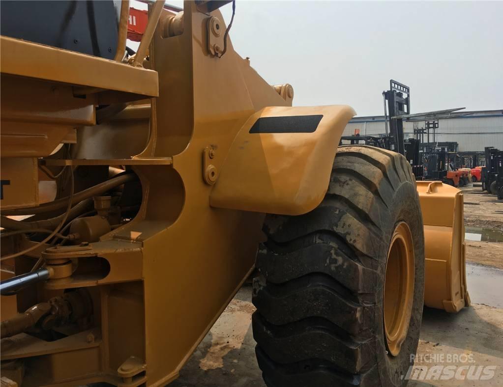 CAT 966 G Gumikerekes homlokrakodók