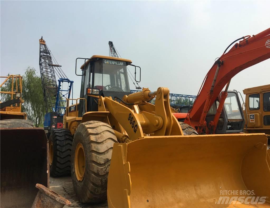CAT 966 G Gumikerekes homlokrakodók